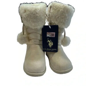 US Polo Assn Winter Boots Girls Winter White Faux Fur Pom Poms BRAND NEW Sz 6